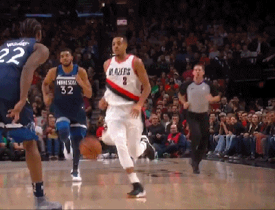 凯尔特人:欧文20分8板7助,塔图姆18分6板,莫里斯15分,罗奇尔15分4助