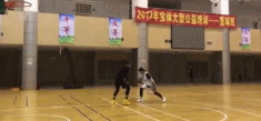 动图:周杰伦1v1单挑林书豪