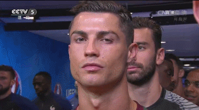 动图:总裁这是无论男女老少或者法官都通吃吗?