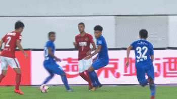 陈志钊铲倒廖力生