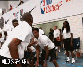 动图:穆大叔重现经典