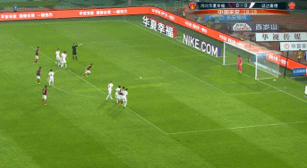 阿洛伊西奥破门