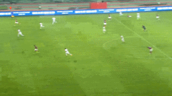 拉维奇门前推射