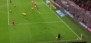 基米希门前乱战抢射