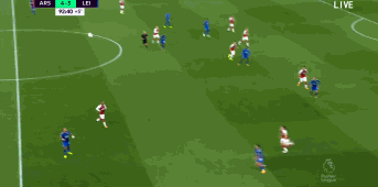 动图:科拉希纳茨完成的这次“胖虎回旋”