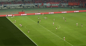 动图:武磊侧单刀