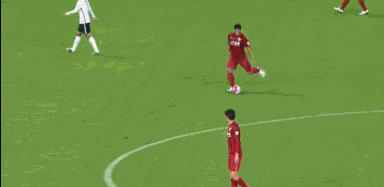 动图:武磊单刀破门