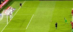 索里亚诺操刀主罚命中