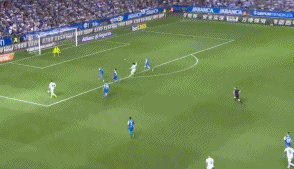 克罗斯远程重炮扩大领先优势