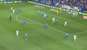 卡塞米罗包抄得手!