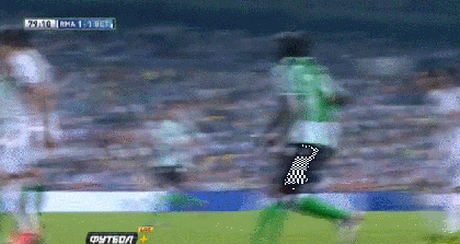 动图:C罗的倒钩惨案