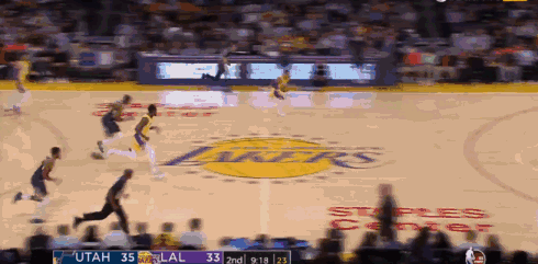 克拉克森反击飞扣