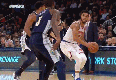 波神单手空接暴扣