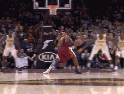 骑士最后一攻先后错失绝杀与扳平补篮