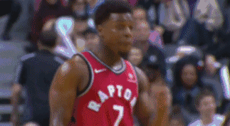 洛瑞面对裁判喋喋不休