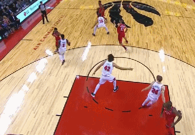 德罗赞击地横传助攻,瓦兰举火烧天