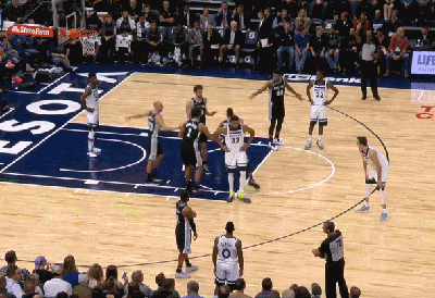 圣城的日常！马刺6人同时上场