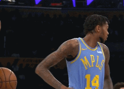 英格拉姆把裁判当抹布