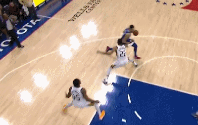 西蒙斯梦幻步油漆区予取予求