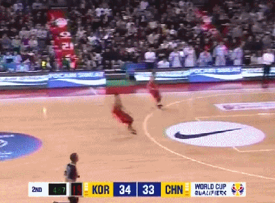 小丁快攻暴扣诠释“四字外援”本色