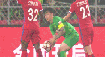 张稀哲击打陈雷