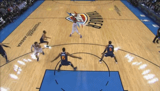 保罗-乔治震撼一扣