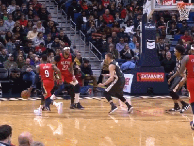 朗多连线浓眉空接暴扣