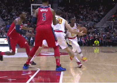 丹尼斯-施罗德（老鹰）