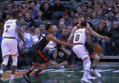 血布单挑洛瑞,转身漂移后仰