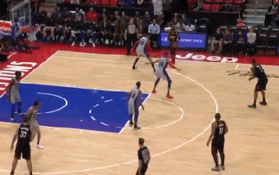 特雷沃-阿里扎（火箭）