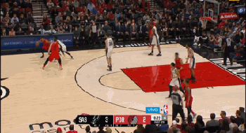 大加索尔单手大帽CJ-麦克勒姆