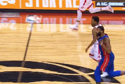 洛瑞假投真传助攻瓦兰劈扣