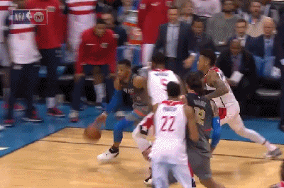 拉塞尔-威斯布鲁克（雷霆）