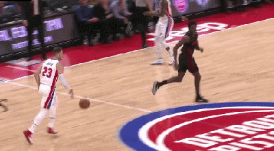 格里芬+德拉蒙德（活塞）