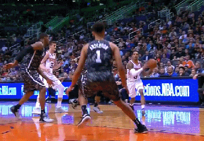 泰勒-尤里斯&约什-杰克逊（太阳）