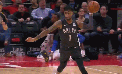 德安吉洛-拉塞尔（篮网）