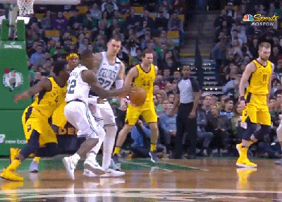 维克多-奥拉迪波（步行者）