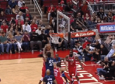 另一个角度回看巴特勒受伤一幕