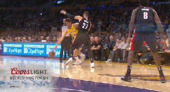 洛佩斯强力突破送上劈扣