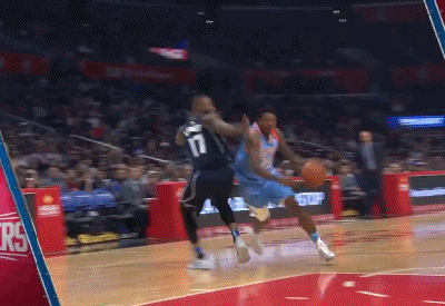 路威直杀禁区上篮