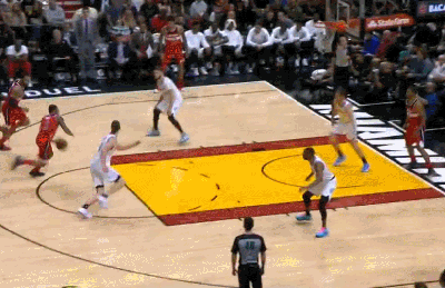 凯利-奥利尼克（热火）