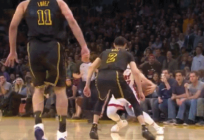 德拉季奇关键时刻命中制胜抛投