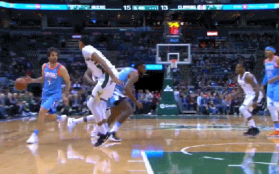 小乔丹自扣自抢!怒刷一板