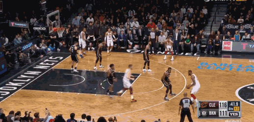 詹姆斯关键三分