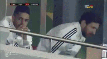 转身离开,有苦说不出来