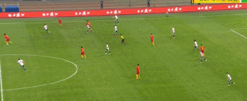 冯潇霆散步动图