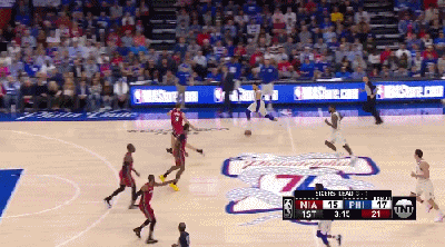 西蒙斯（76人）