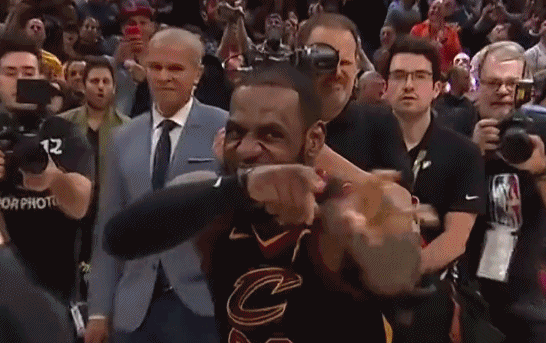 勒布朗-詹姆斯+JR-史密斯