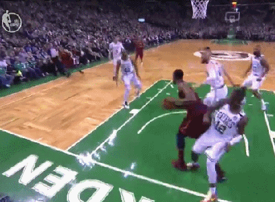 乐福底角三分吞霍福德“火锅”