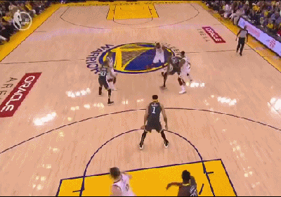 詹姆斯演绎单打教学,独闯龙穴打成2+1!